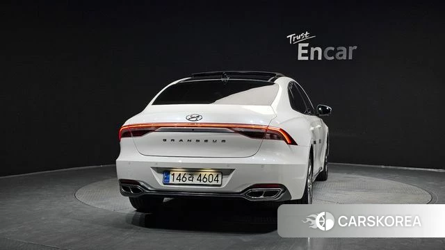 Hyundai The New Grandeur IG Hybrid id 3954891 из Кореи 14