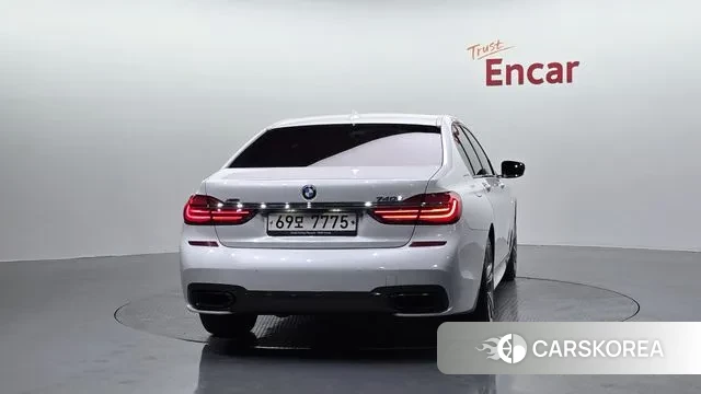 BMW 7 Series (G11) id 3687436 из Кореи 14