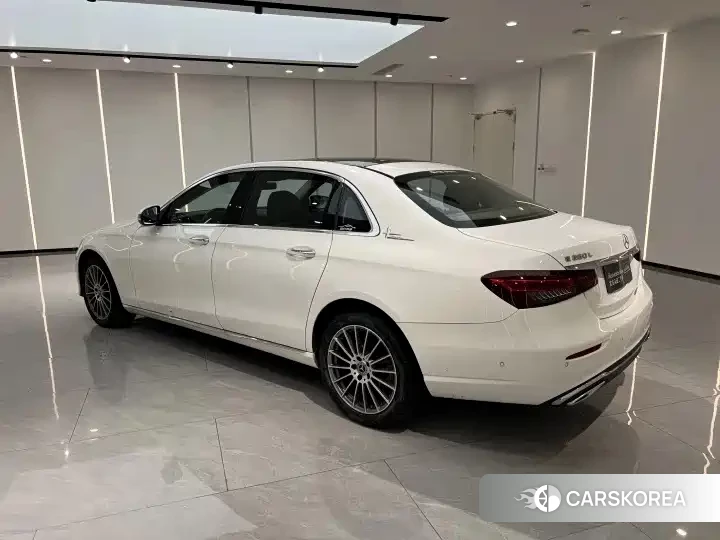 Mercedes-Benz E-Class id 4548336 из Китая 9