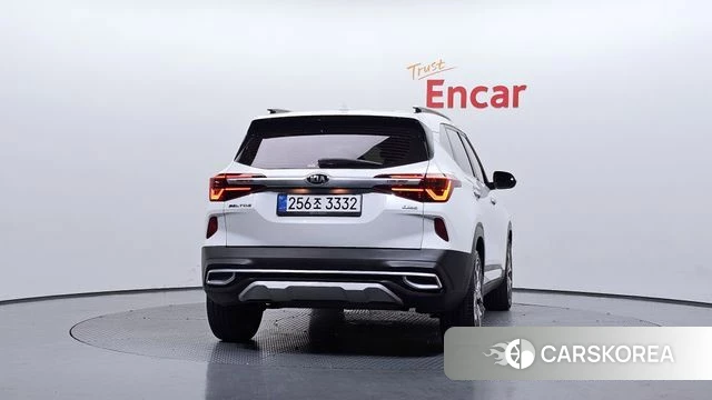 Kia Seltos id 4410096 из Кореи 26