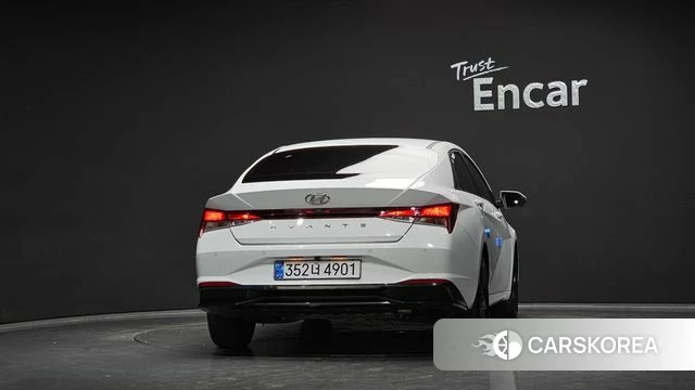 Hyundai Avante Hybrid (CN7) id 4640813 из Кореи 24