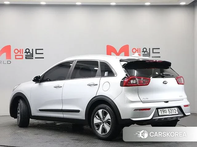 Kia Niro id 3619187 из Кореи 14
