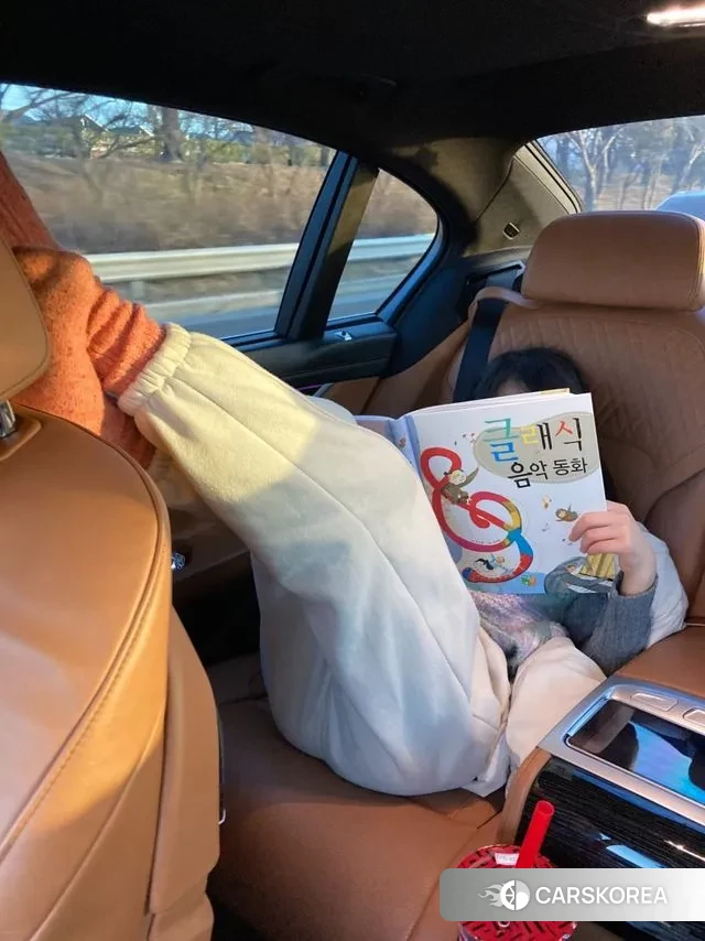 BMW 7 Series (G11) 2018 Черный из Кореи, фото 4