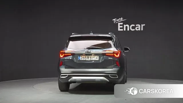 Kia Seltos id 3422506 из Кореи 14