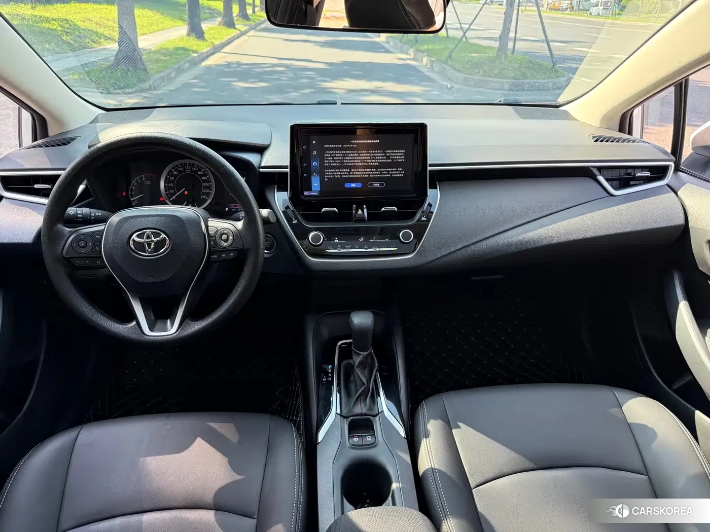 Toyota Corolla id 4669401 из Китая 10