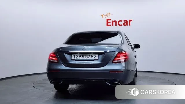 Mercedes-Benz E-Class W213 id 3514616 из Кореи 14
