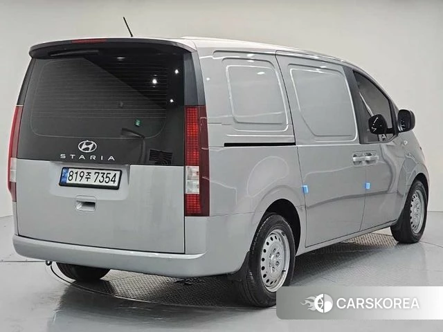 Hyundai Staria id 4687743 из Кореи 14
