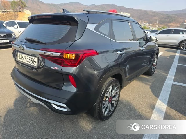 Kia Seltos id 3844328 из Кореи 14