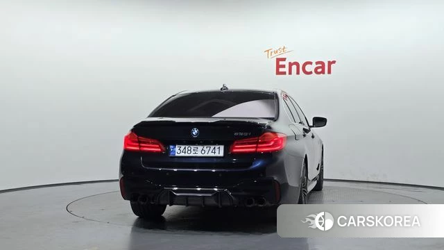 BMW 5 Series (G30) id 4435482 из Кореи 14