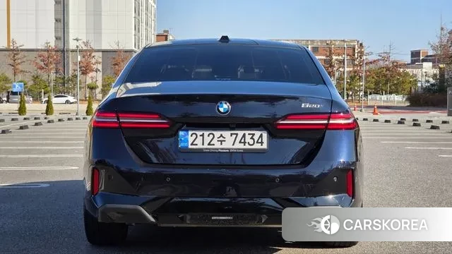 BMW 5 Series (G60) id 3452038 из Кореи 14