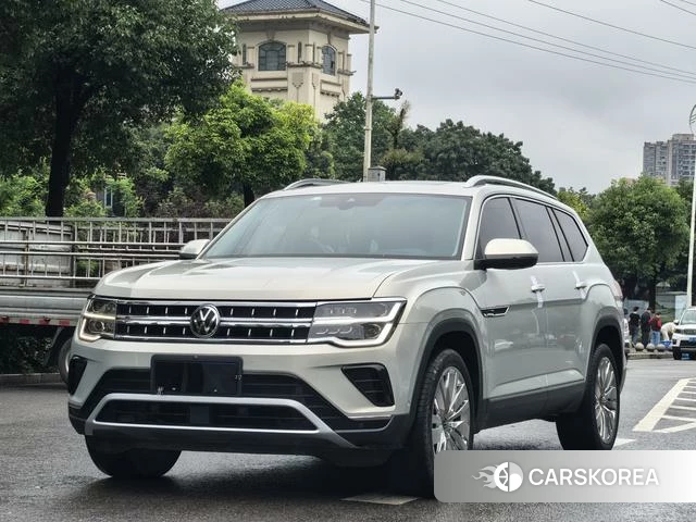 Volkswagen Tourang id 4335870 из Китая 12