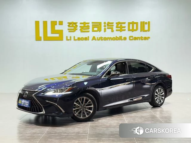 Lexus ES id 4314267 из Китая 30
