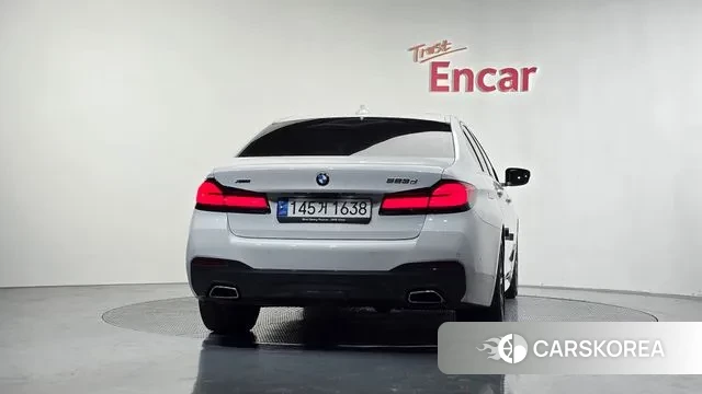 BMW 5 Series (G30) id 3379208 из Кореи 14