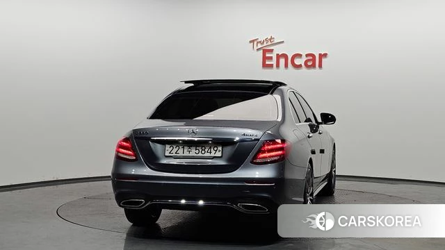Mercedes-Benz E-Class W213 id 3911536 из Кореи 14