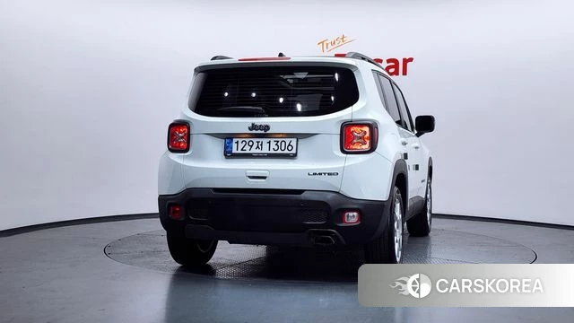 Jeep Renegade id 3954191 из Кореи 15