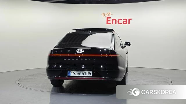 Hyundai Grandeur (GN7) id 3851309 из Кореи 14