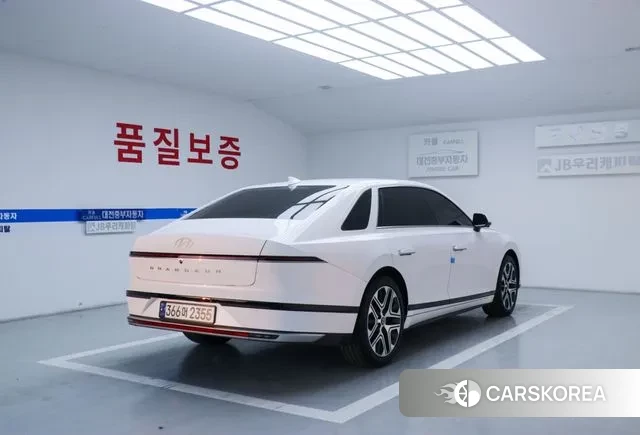 Hyundai Grandeur Hybrid (GN7) id 3446933 из Кореи 14