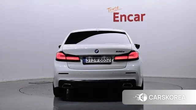 BMW 5 Series (G30) id 2960307 из Кореи 14