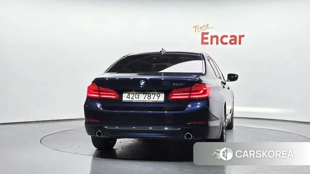 BMW 5 Series (G30) id 4717824 из Кореи 14