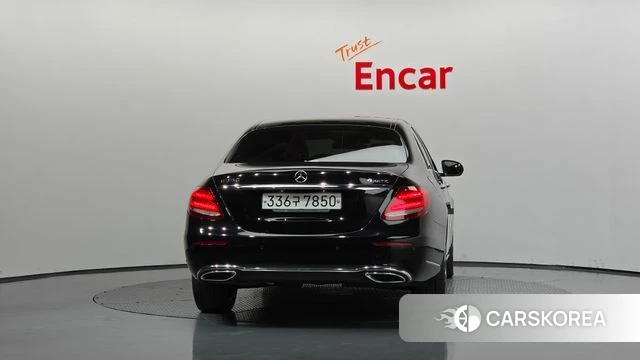 Mercedes-Benz E-Class W213 id 4855993 из Кореи 32