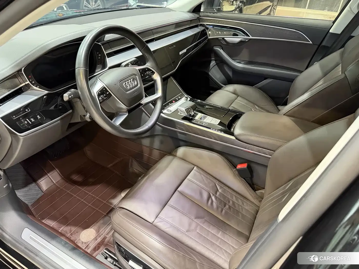 Audi A8 2023 Черный из Китая, фото 4