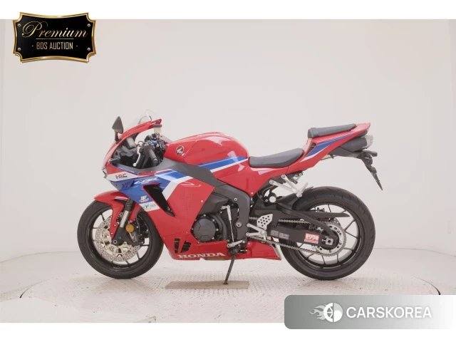 Honda CBR600RR 2025 из Японии, фото 2