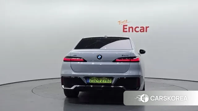 BMW 7 Series (G70) id 3011117 из Кореи 14