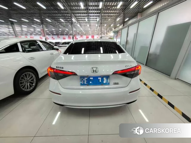 Honda Civic 2022 Белый из Китая, фото 4