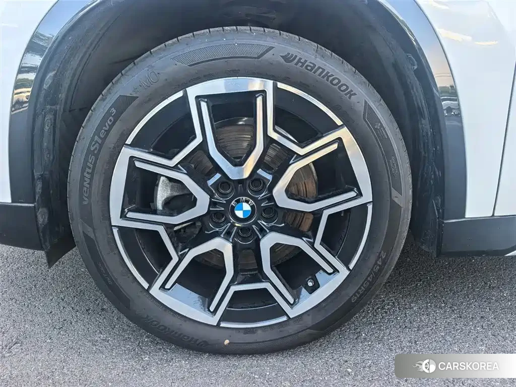 BMW X1 id 4576412 из Китая 15