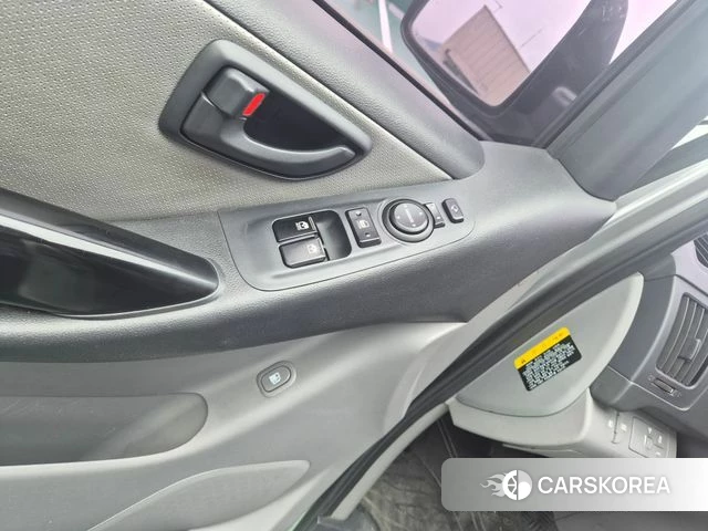 Hyundai The New Grand Starex 2018 Серебряный из Кореи, фото 4