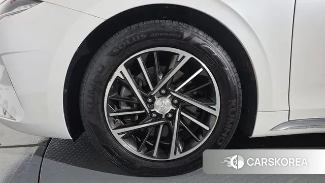 Hyundai The New Grandeur IG id 3170354 из Кореи 14