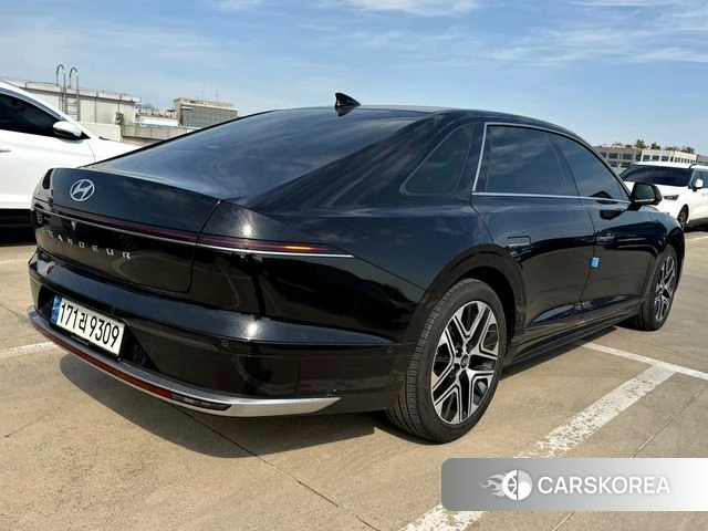 Hyundai Grandeur Hybrid (GN7) id 3953337 из Кореи 14