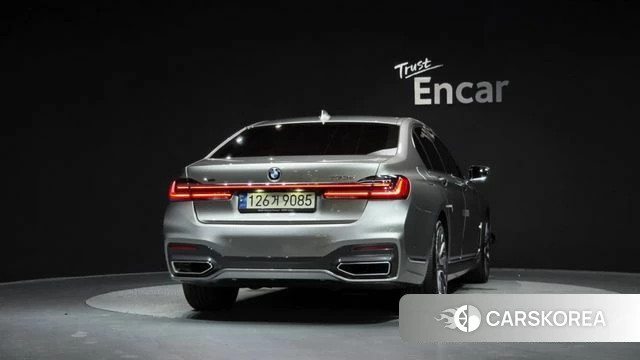 BMW 7 Series (G11) id 4641976 из Кореи 32