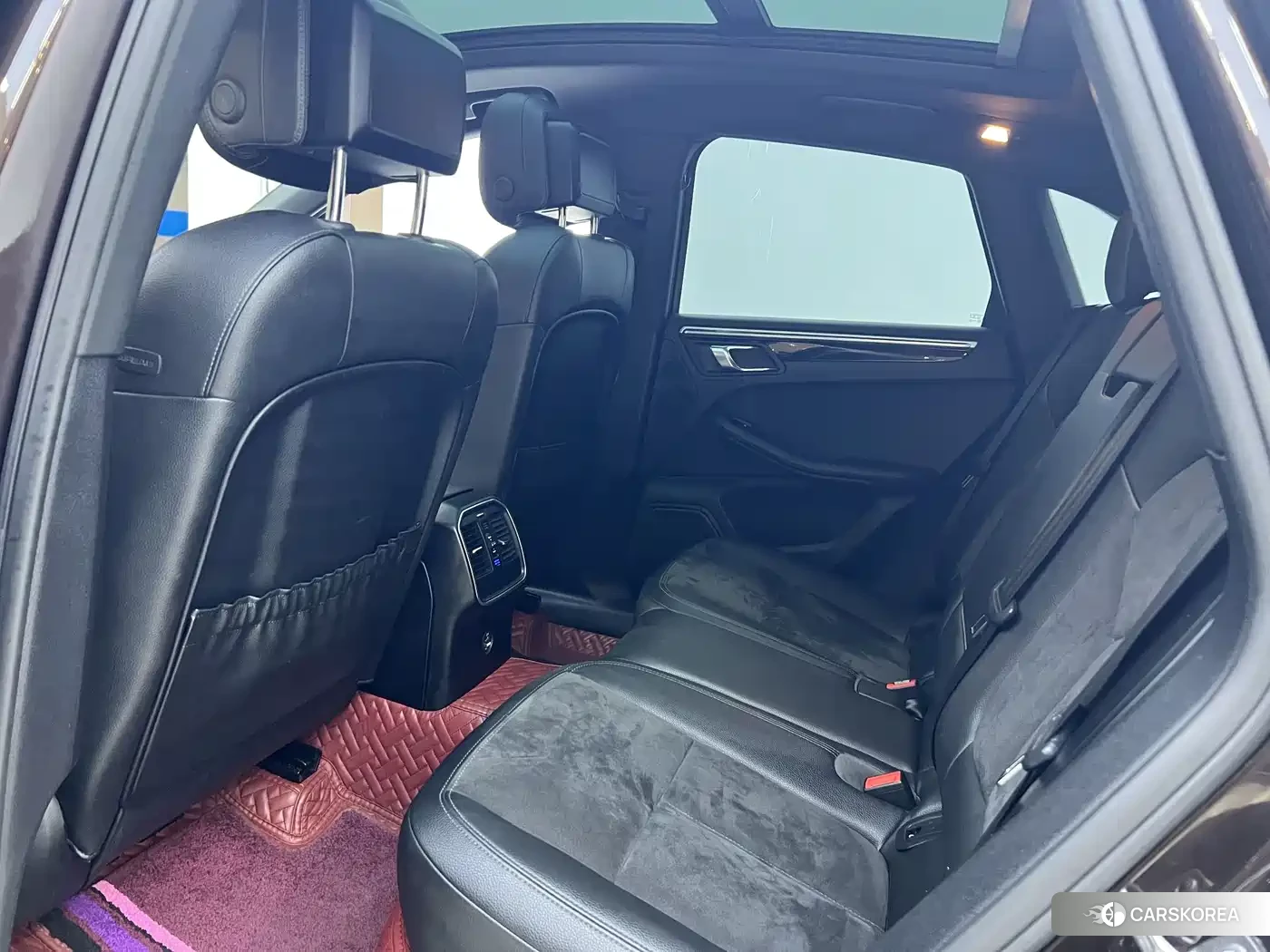 Porsche Macan id 4539459 из Китая 17