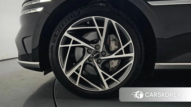 Genesis G90 (RS4) id 4757807 из Кореи 31