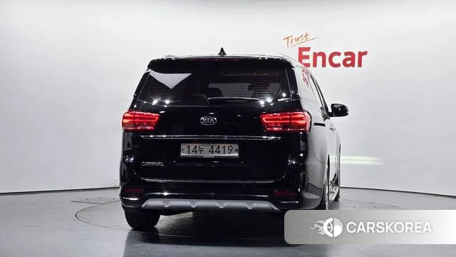 Kia The New Carnival id 4203591 из Кореи 14