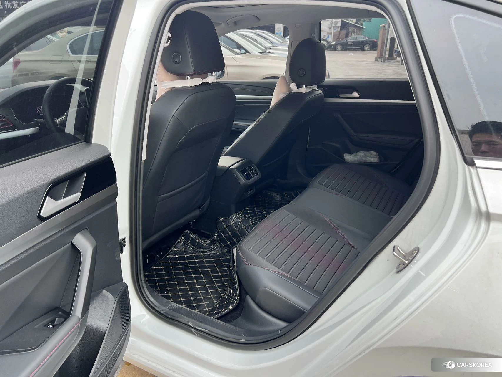 Volkswagen Lavida 2022 Белый из Китая, фото 4
