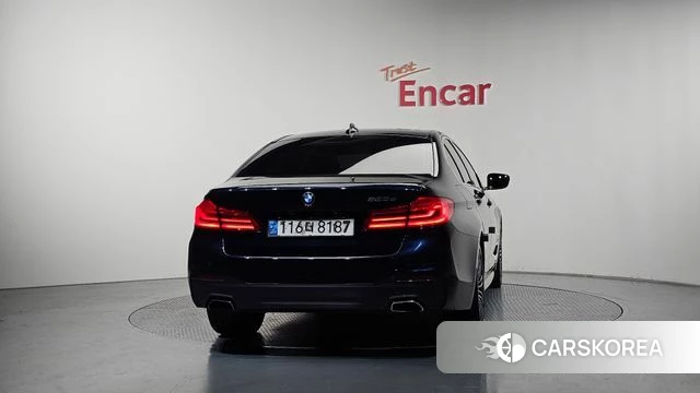 BMW 5 Series (G30) id 4224924 из Кореи 31