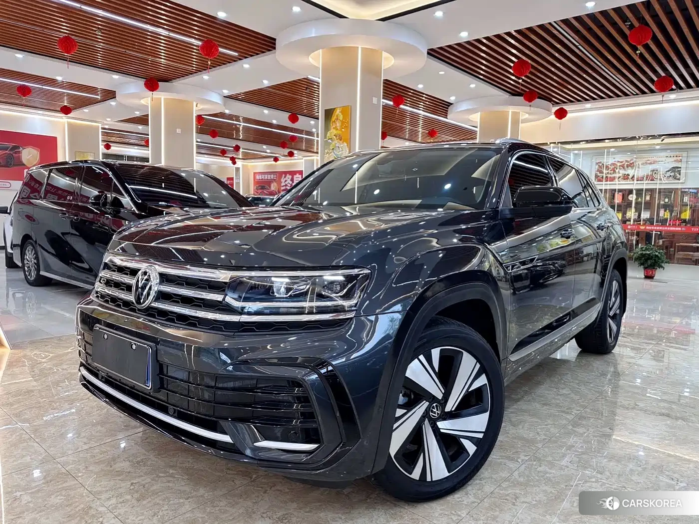 Volkswagen Teramont 2022 Silver/gray из Китая, фото 4
