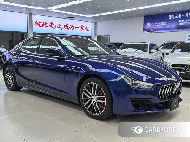 Maserati Ghibli id 4213574 из Китая 10