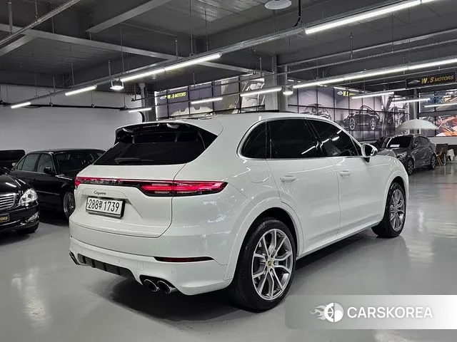 Porsche Cayenne (PO536) id 3013351 из Кореи 14