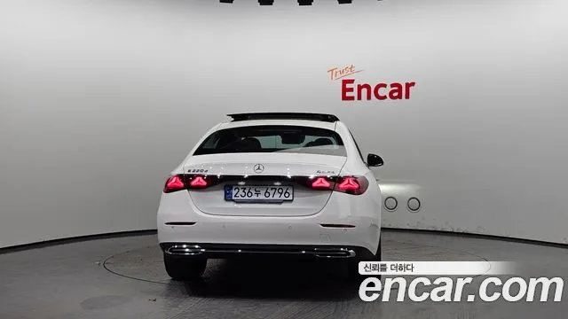 Mercedes-Benz E-Class W214 id 2713445 из Кореи 14