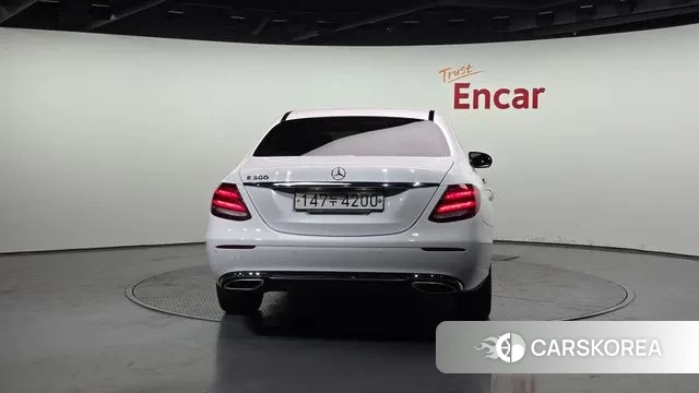 Mercedes-Benz E-Class W213 id 3778515 из Кореи 14