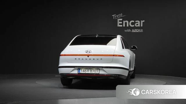 Hyundai Grandeur Hybrid (GN7) id 3841623 из Кореи 14