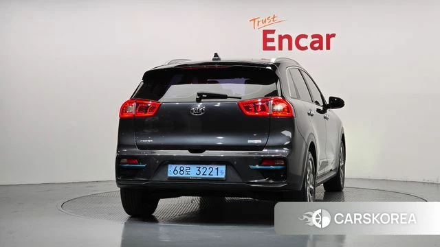 Kia Niro EV id 4900407 из Кореи 30