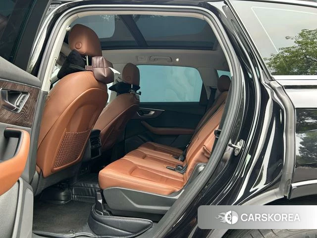 Audi Q7 id 4328672 из Китая 17
