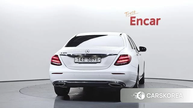 Mercedes-Benz E-Class W213 id 4642854 из Кореи 14