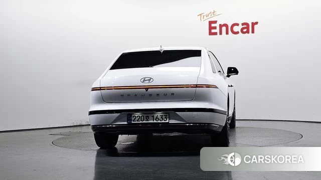 Hyundai Grandeur (GN7) id 4315874 из Кореи 24