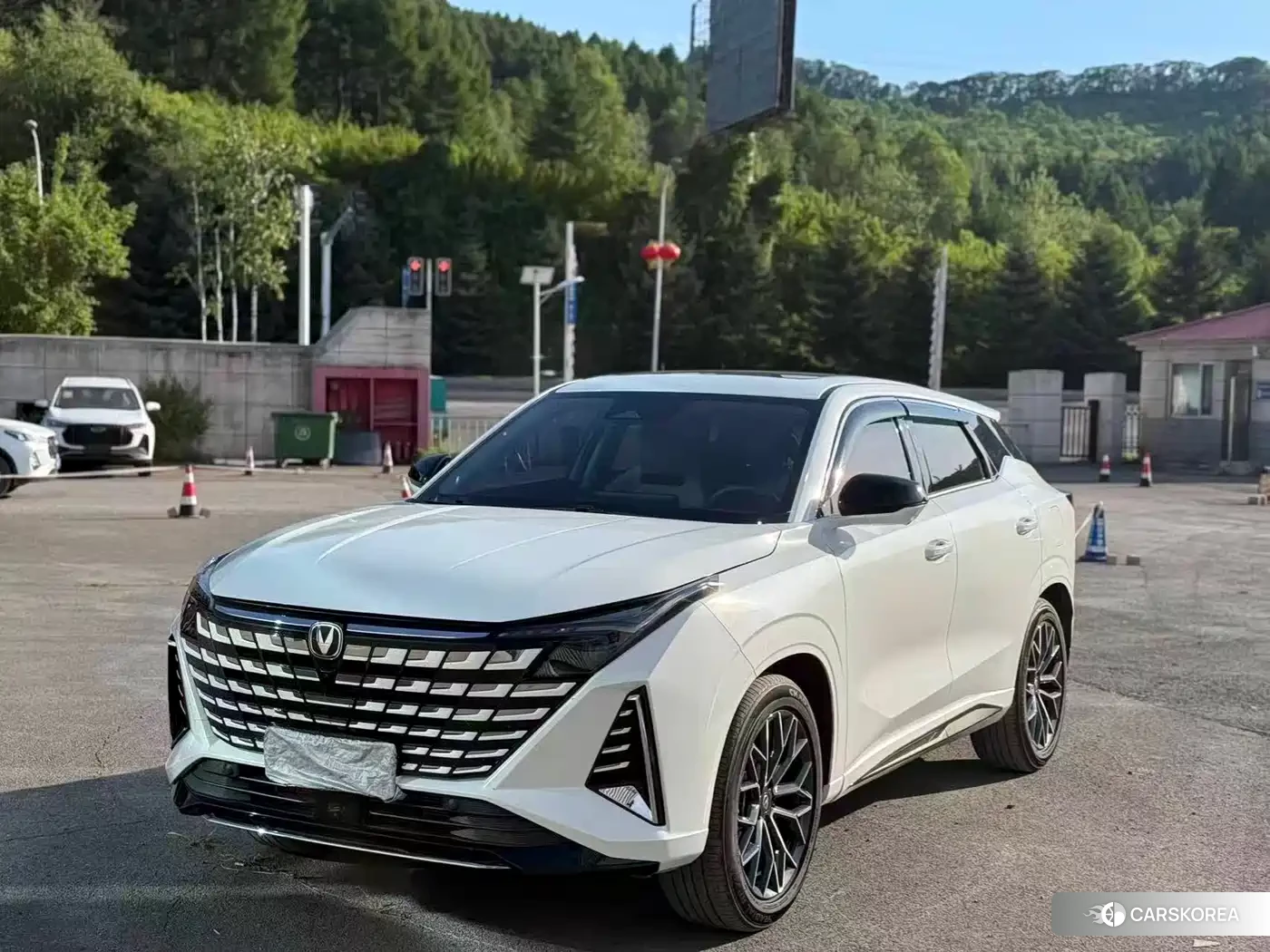 Chang'an Changan UNI-Z 2025 Белый из Китая, фото 5