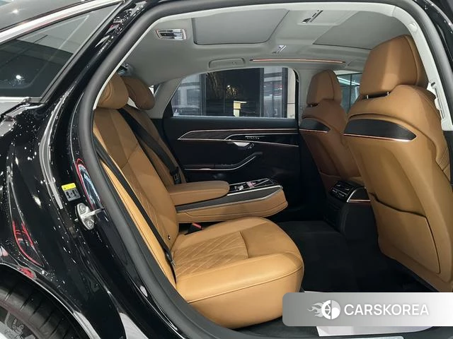 Audi A8 id 3926971 из Китая 12